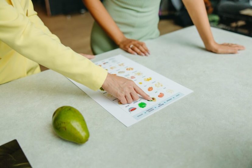 Benefits Of Nutrigenomics For Men: At Home Test Kit Shows Health Risks & Foods To Avoid