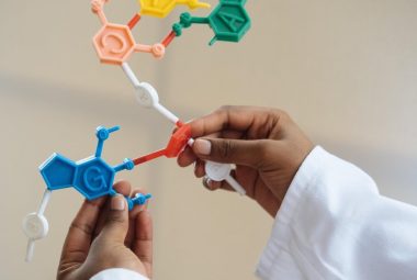 Best At Home DNA Testing Kit For Men: What It Can Tell About Your Cancer Risk