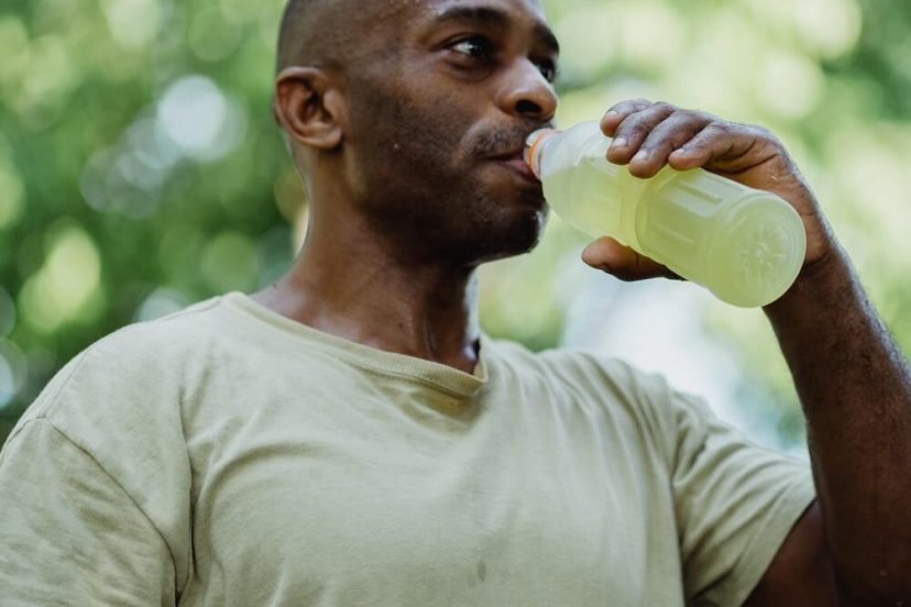 Keto Zero-Calorie Liquids Safe To Drink While Intermittent Fasting: Any Side Effects For Men Over 40?